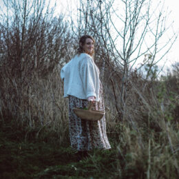 Margate Pregnancy Shoot in the Woods
