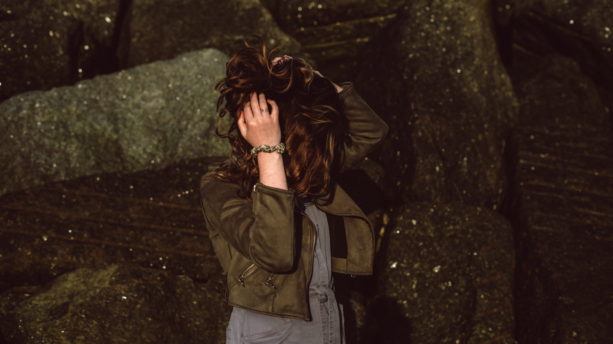 Do this with your vagina before pregnancy featuring a young woman messing ad holding her hair by the rocks